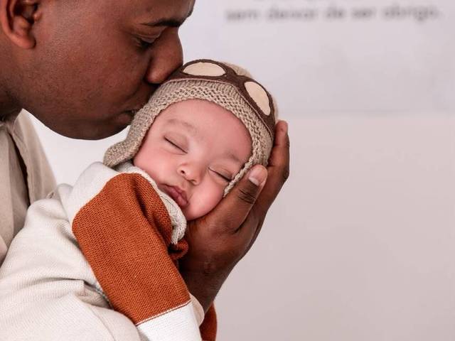 Especial dia dos Pais de Pai, amor que dá asas sem deixar de ser abrigo.