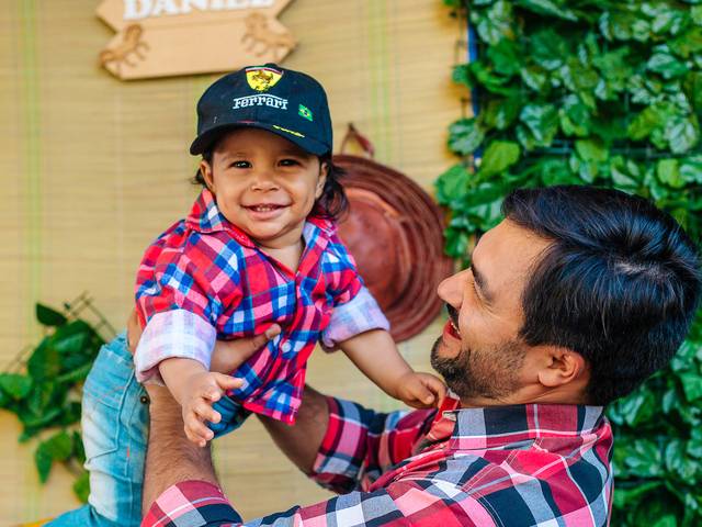 Infantil de Aniversário Daniel Akan