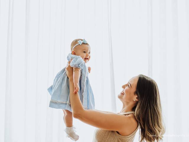 Estúdio  de Maria Angelica e Ana Beatriz - Dia das Maes