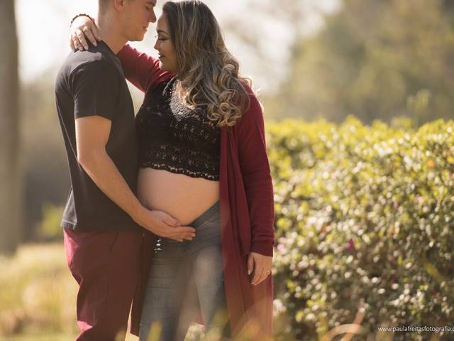 Gestante de À espera por Maitê