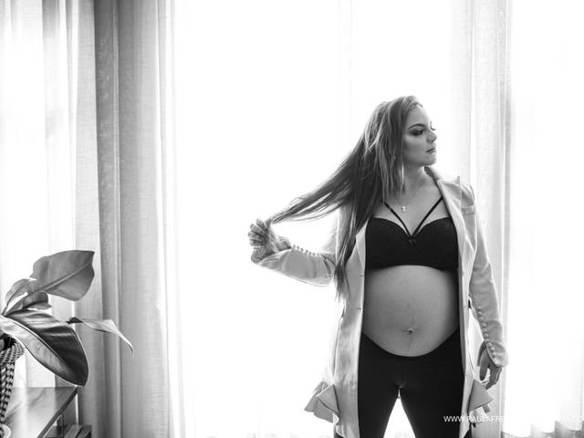 Gestante de à espera por Luiza