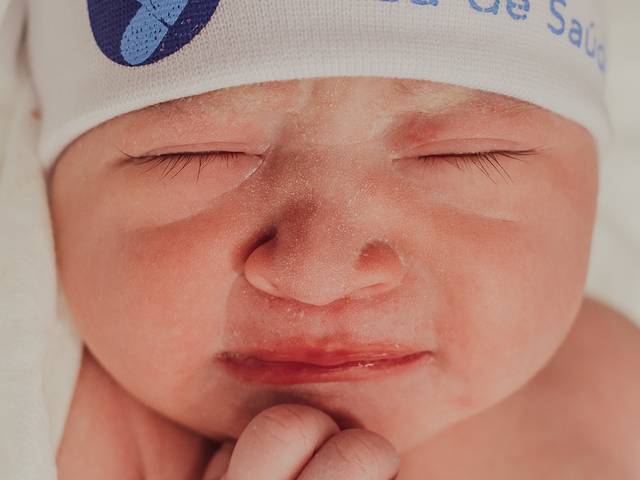 Fotografia de Parto de Boas vindas à Isabela