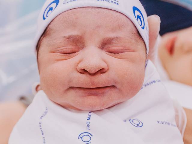 Fotografia de Parto de Boas Vindas à Ana Helena