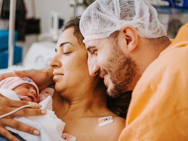 Fotografia de Parto de Boas Vindas à Kyara