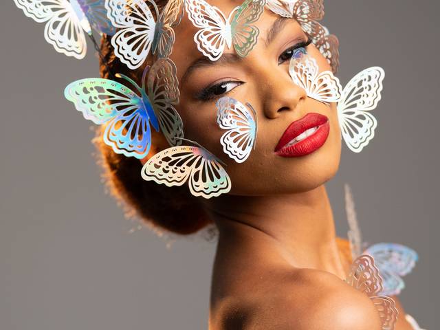 Perfil Profissional de Alenne Miss RN Petite Teen