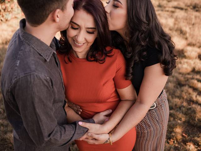 Família de Sandra e seus filhos