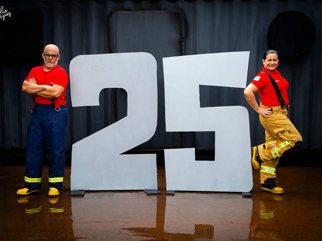 Ensaio de Casal de Alessandra & Hélio  ( eu ) | Bodas de Prata