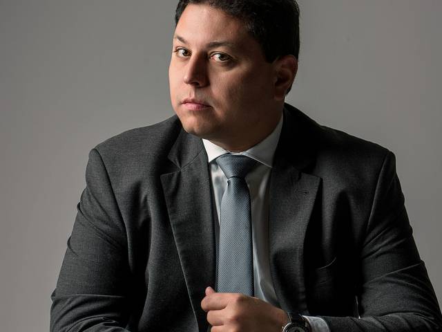 Retrato Profissional de BUSINESS | Célio Pedrini