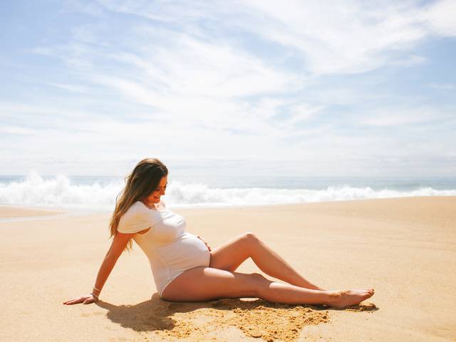 ENSAIO GRÁVIDA EXTERNO de Ensaio gestante na praia