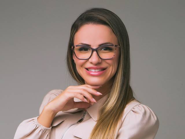 CORPORATIVO-PERFIL PROFISSIONAL de Corporativo