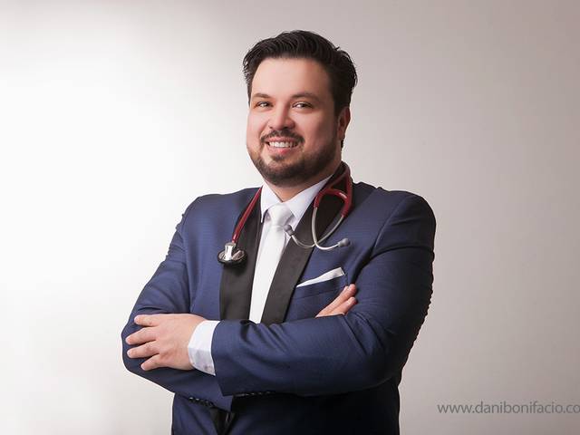 CORPORATIVO-PERFIL PROFISSIONAL de FOTOS ESTÚDIO PARA PERFIL PROFISSIONAL