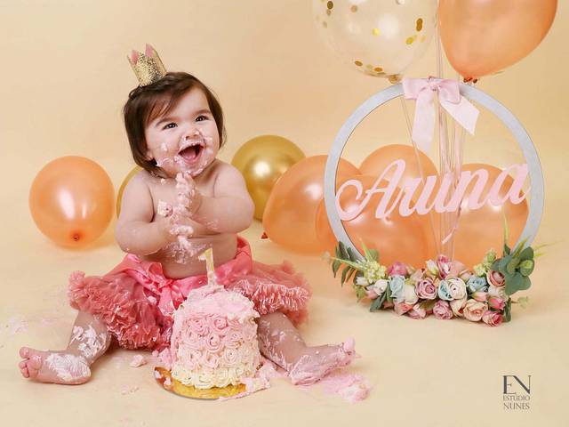 SMASH THE CAKE de Aruna 1 aninho