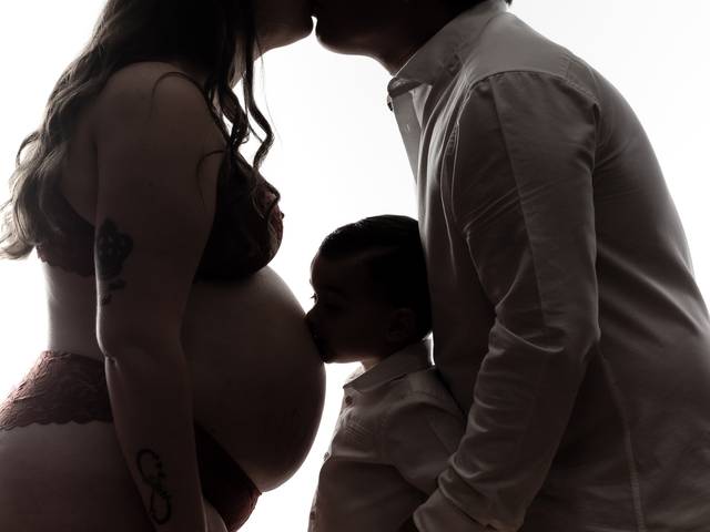 Sessão de Gravidez - Estúdio de RITA &  RODRIGO