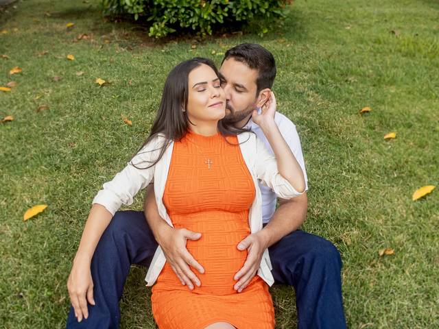 Gestante de Ensaio Afetivo de Gestante | Ensaio Fotográfico em Mantena | Abraço na Alma - Camila