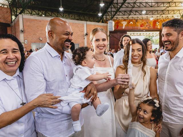 Batizados de Fotografia de Batizado na Igreja Catedral de São Mateus - ES | João | Fotografia de Família