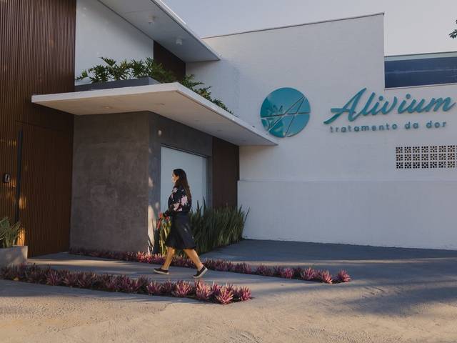 Comercial de Clinica Alivium