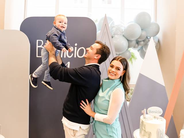 Festas de Benício Faz 1! 