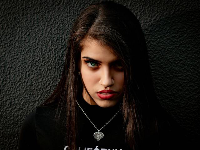 Feminino de Estefani Fonseca