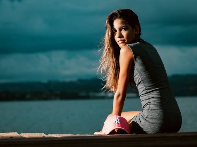 Feminino de Fernanda Nogueira