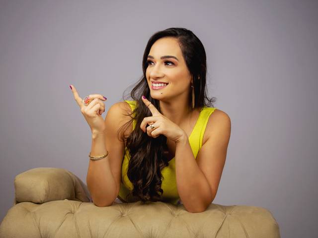 Corporativo de Mayara