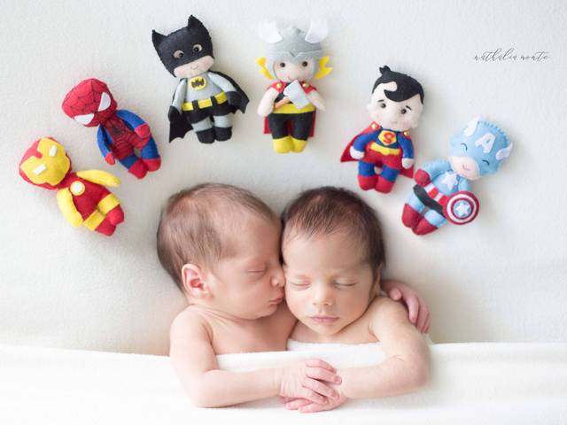 Newborn de Theo e Benjamin, 14 dias.