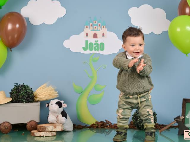 Smash the Cake de João e o Pé de Feijão |Smash The Cake|