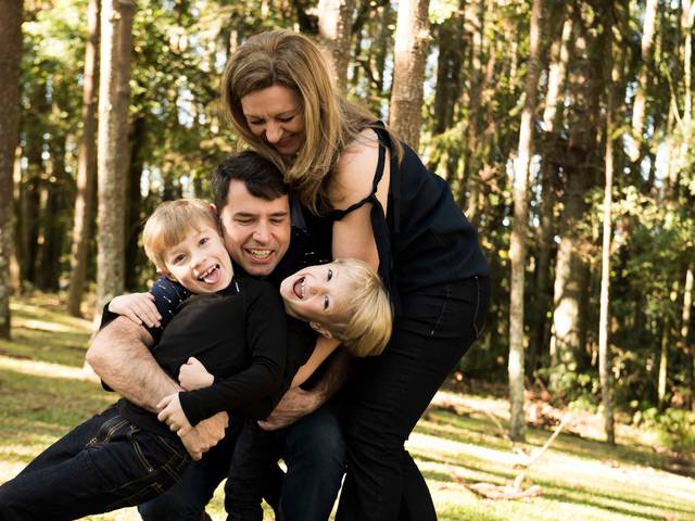 FAMÍLIA de Ensaio da Família Taiatella