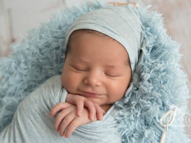 NEWBORN de ENSAIO NEWBORN JOHN