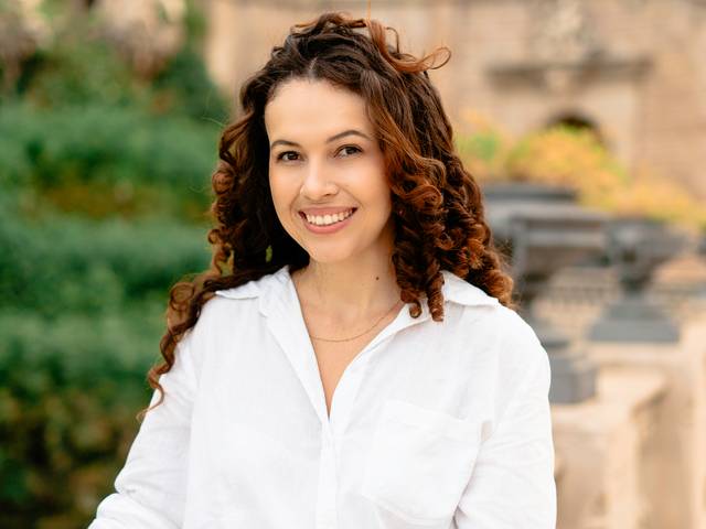 Retrato femenino  de Lais Helena