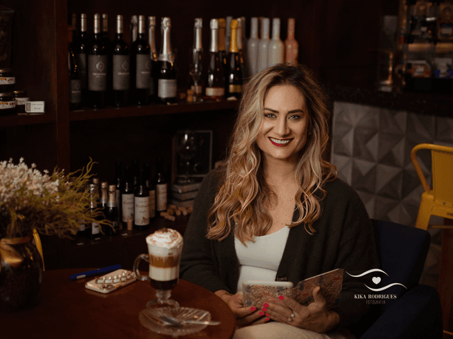 CORPORATIVO de Ensaio Corporativo Nicole Vail