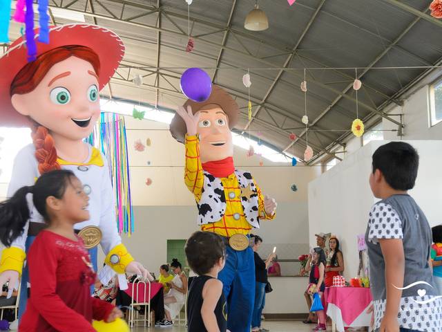 EVENTOS de Bailinho Beneficiente