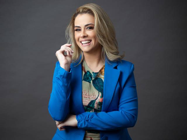 CORPORATIVO de Ensaio Corporativo Dra. Mariana Vieira 