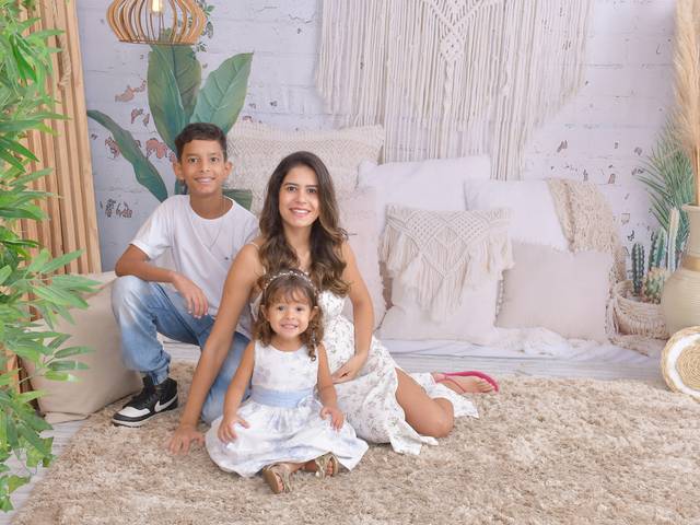 Dia das Mães  de Lívia e Pedro