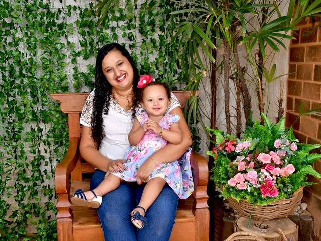 Dia das Mães  de Alice e sua mamãe Ana Alice