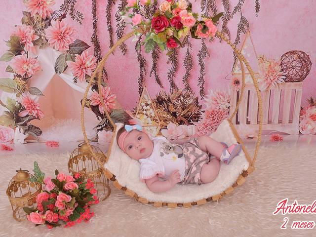 Acompanhamentos de Antonela