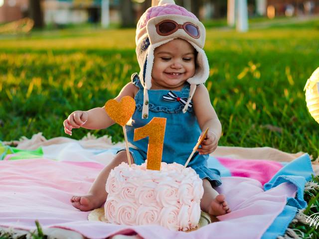 Smash The Cake de 1 ano Maria Laura 