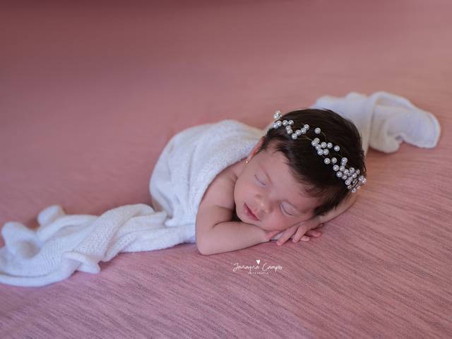 Newborn de Isadora 29 dias