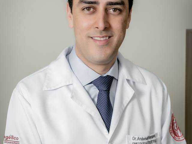 Retratos de Dr. Anderson Santos