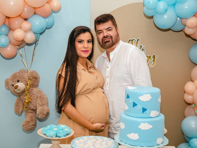 Gestante de Chá de Fralda - Joice