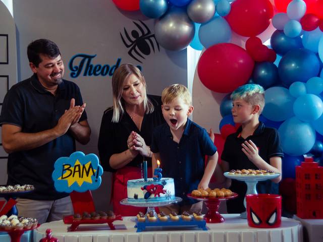 Evento de 5 do Theodoro 