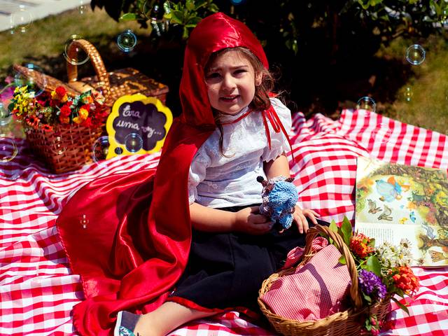 Ensaio Infantil de Francesca - Ensaio Chapeuzinho Vermelho