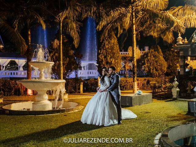 Noite de Sthefany e Guilherme: Casamento Inesquecível na Serra da Cantareira, Celebrando ao Ar Livre
