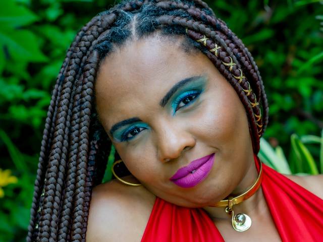 ENSAIO FOTOGRÁFICO SENSUAL de ALEXANDARA - AMAR-SE 