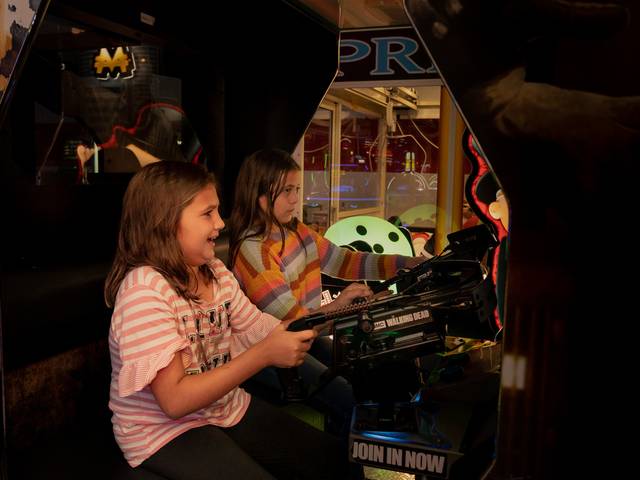 Evento Festa de Boliche da Julie - 9 anos