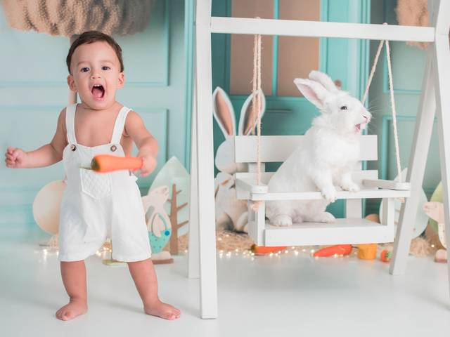 ACOMPANHAMENTO DO BEBÊ de Ensaio Páscoa Théo