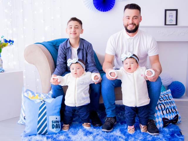 Dia dos Pais 2023 de Oraci; Vithor, Helena & Heloísa