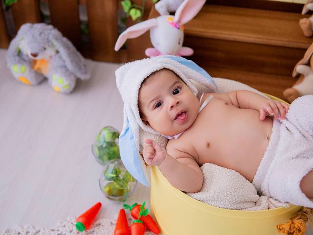 Páscoa 2024 de Ravi - 3 meses