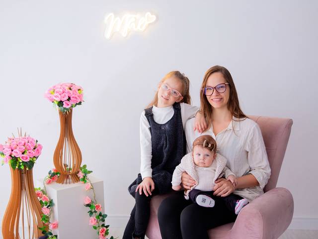 Dia das Mães 2025 de Mary; Manuela & Cecília