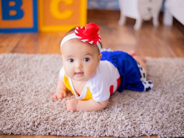 Acompanhamento Mensal de Helena - 4 meses