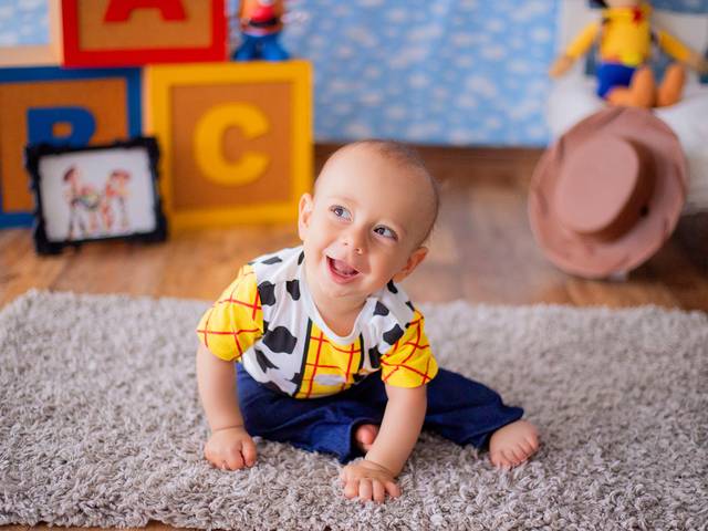 Acompanhamento Mensal de Arthur - 8 meses